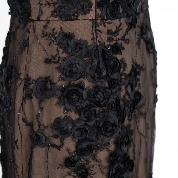 Dress The Population - Giovanna Floral Mesh Appliqué Gown - Picture 14 of 16